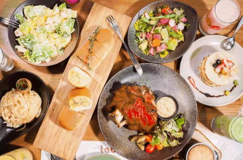 新養(yǎng)生強(qiáng)勢(shì)來襲，餐飲人掘金養(yǎng)生市場(chǎng)策略解析